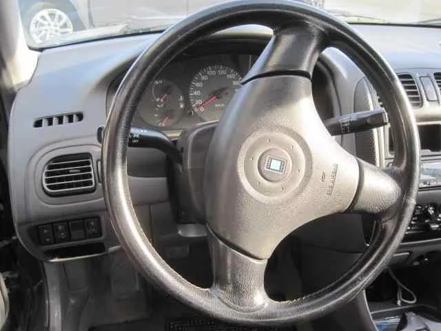 MAZDA 323 BERLINA F/S (BJ) '1998 1.9 F SPORTIVE VERDE