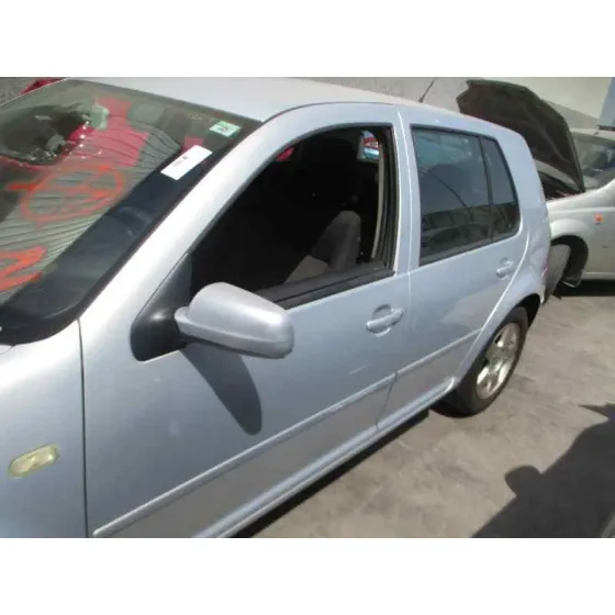 VOLKSWAGEN GOLF IV BERLINA (1J1) '1999 CONCEPTLINE GRIS