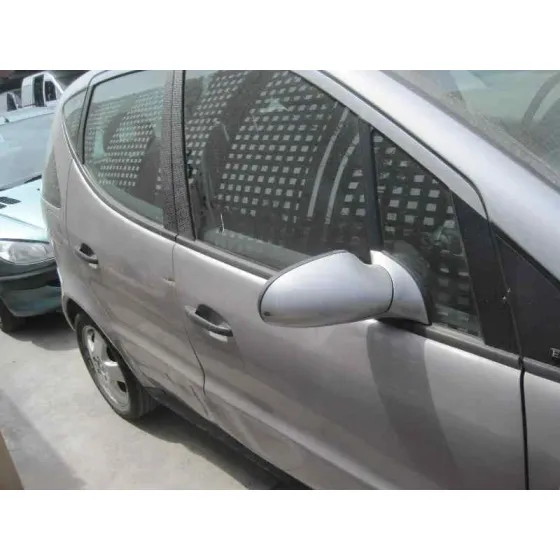 MERCEDES CLASE A (W168) '1999 140 (168.031) GRIS