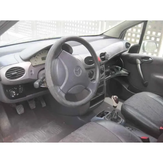 MERCEDES CLASE A (W168) '1999 140 (168.031) GRIS