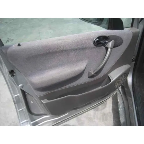 MERCEDES CLASE A (W168) '1999 140 (168.031) GRIS
