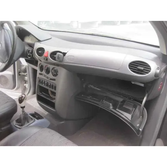 MERCEDES CLASE A (W168) '1999 140 (168.031) GRIS