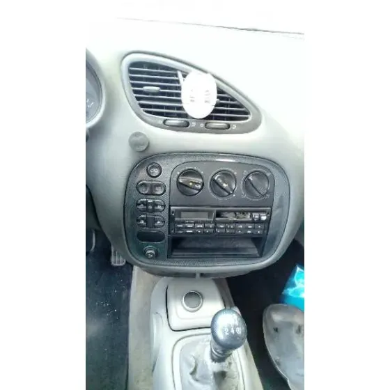 FORD GALAXY (VX) '2000 CLX GRIS PLATA