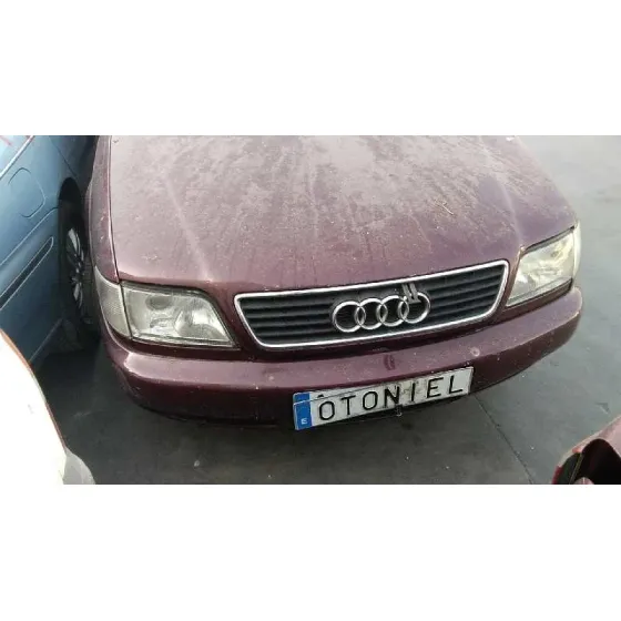 AUDI A6 BERLINA (C4) '1996 BASICO ROJO