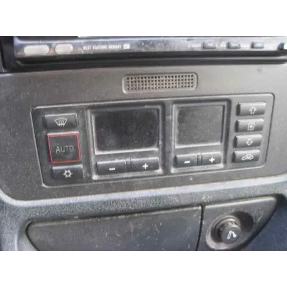 AUDI A4 BERLINA (B5) '1998 1.8 PLATA