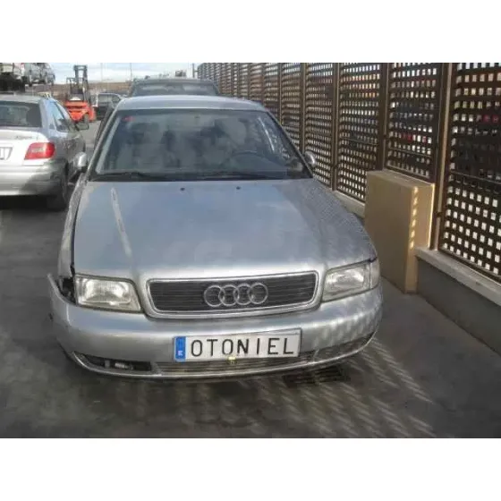 AUDI A4 BERLINA (B5) '1998 1.8 PLATA
