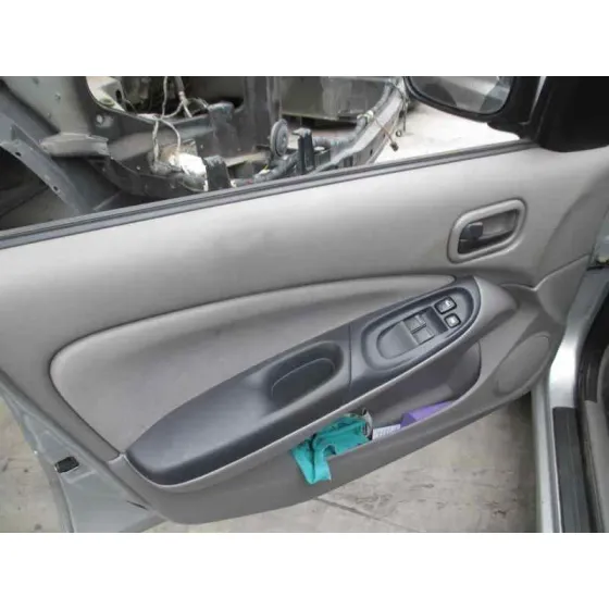 NISSAN ALMERA (N16/E) '2000 ELEGANCE PLATA