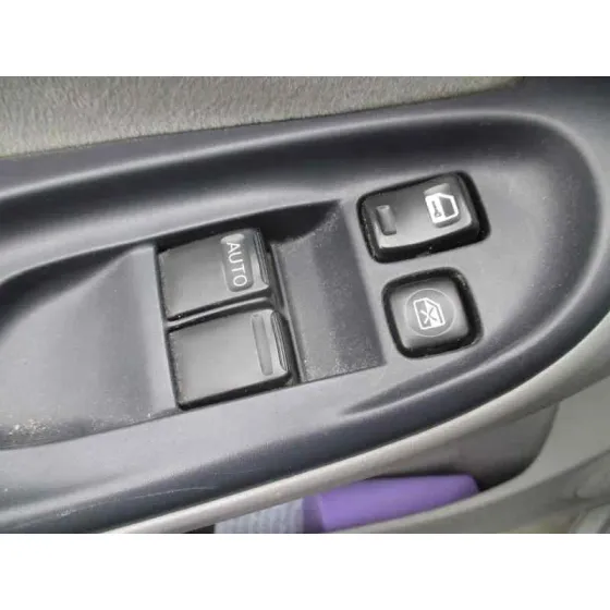 NISSAN ALMERA (N16/E) '2000 ELEGANCE PLATA