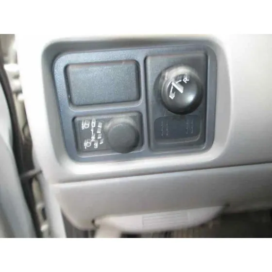 NISSAN ALMERA (N16/E) '2000 ELEGANCE PLATA