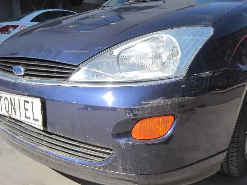FORD FOCUS TURNIER (CAK) '2000 AMBIENTE AZUL