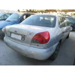 FORD MONDEO BERLINA (GD) FORD MONDEO BERLINA (GD) '2000 AMBIENTE PLATA 1999
