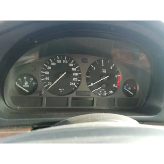 BMW SERIE 5 BERLINA (E39) '1997 525TDS NEGRO