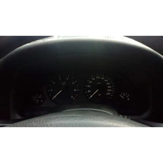OPEL ASTRA G BERLINA '2002 EDITION GRIS PLATA