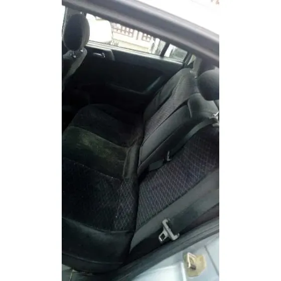 OPEL ASTRA G BERLINA '2002 EDITION GRIS PLATA