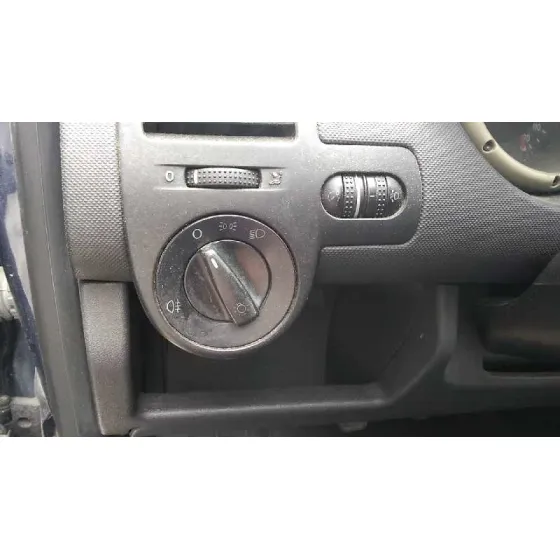 VOLKSWAGEN POLO BERLINA (6N2) '2000 TRENDLINE AZUL