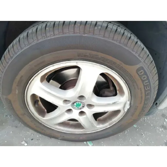 SKODA OCTAVIA BERLINA (1U2) '2000 1.9 TDI PLATA