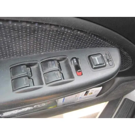 HONDA ACCORD BERLINA (CG7-9/CH1-7) '1999 1.8I ES (CG8) PLATA