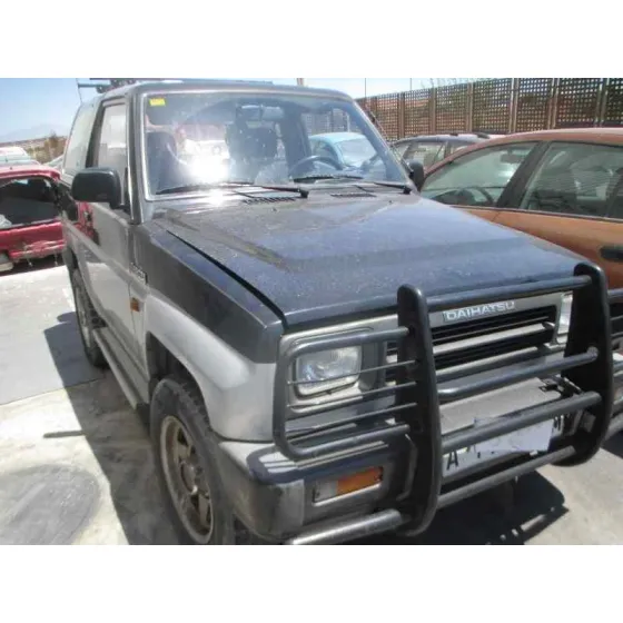 DAIHATSU FEROZA '1994 1.6 16V BLANCO Y NEGRO