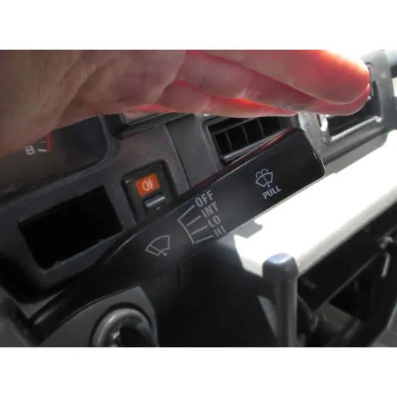 DAIHATSU FEROZA '1994 1.6 16V BLANCO Y NEGRO