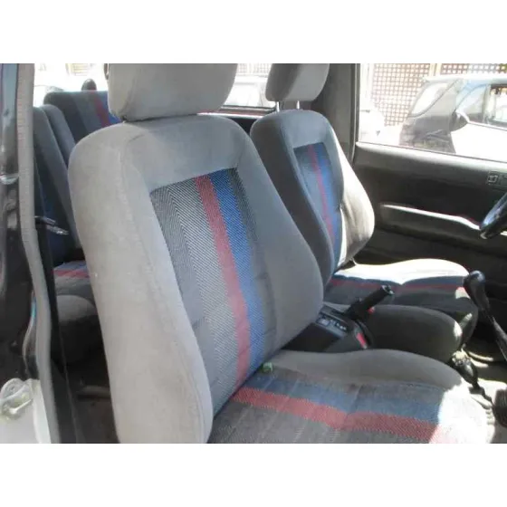 DAIHATSU FEROZA '1994 1.6 16V BLANCO Y NEGRO