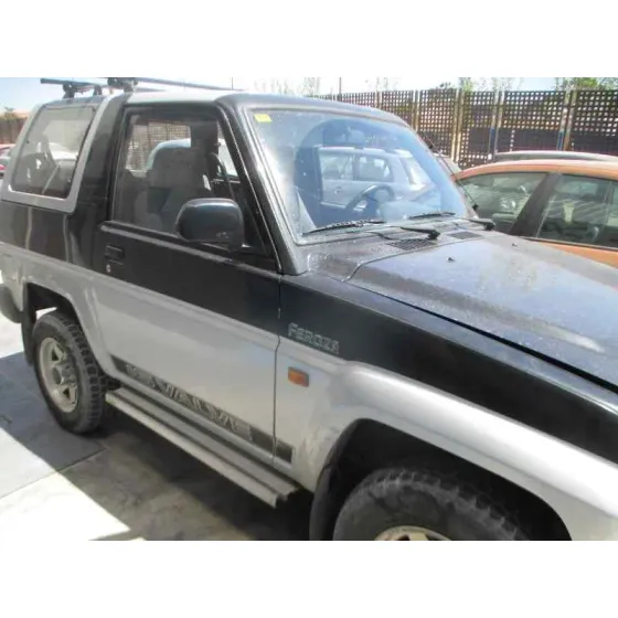 DAIHATSU FEROZA '1994 1.6 16V BLANCO Y NEGRO