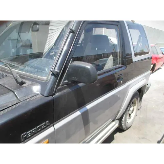 DAIHATSU FEROZA '1994 1.6 16V BLANCO Y NEGRO