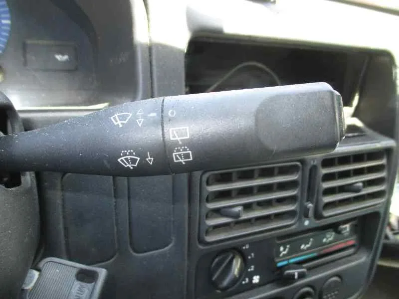 PEUGEOT 106 (S2) '1997 KID BLANCO