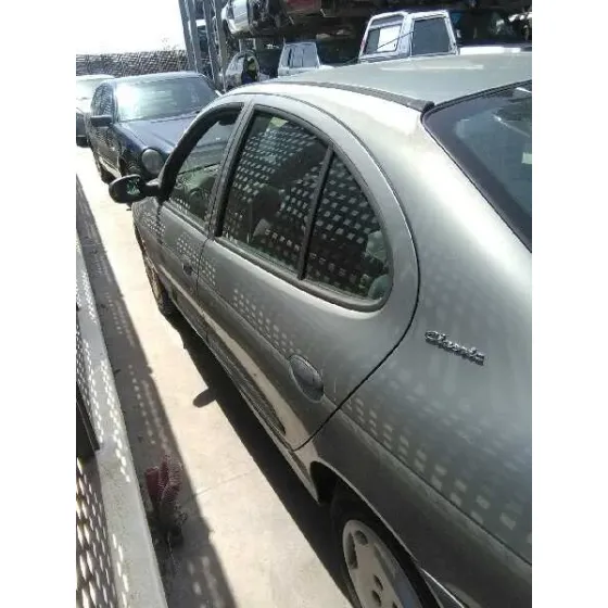 RENAULT MEGANE I CLASSIC (LA0) '1998 1.6E ALIZE AZUL