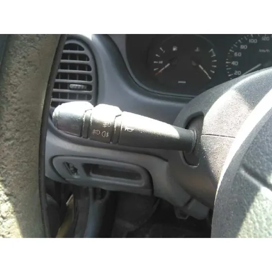 RENAULT MEGANE I CLASSIC (LA0) '1998 1.6E ALIZE AZUL