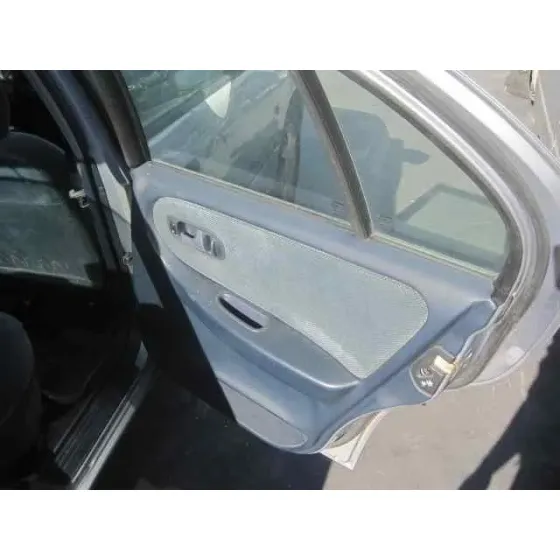 NISSAN PRIMERA BERL./FAMILIAR (P10/W10) '1991 SPRING BERLINA PLATA