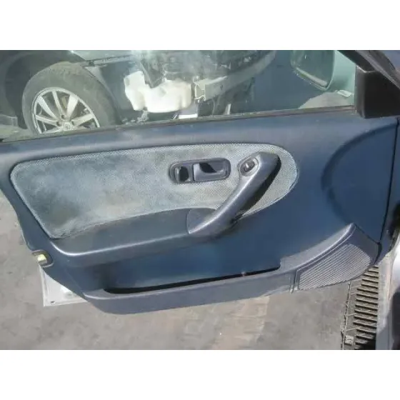 NISSAN PRIMERA BERL./FAMILIAR (P10/W10) '1991 SPRING BERLINA PLATA