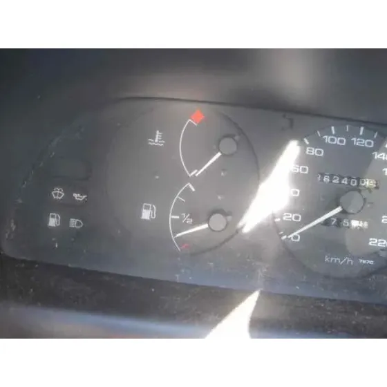 NISSAN PRIMERA BERL./FAMILIAR (P10/W10) '1991 SPRING BERLINA PLATA