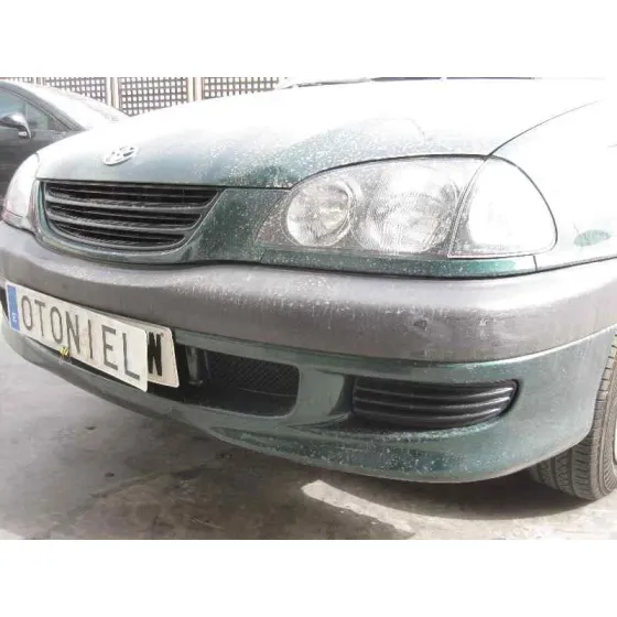 TOYOTA AVENSIS BERLINA (T 22) '1999 1.6 TEMPUS (4-PTAS.) VERDE