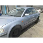 VOLKSWAGEN PASSAT BERLINA (3B2) '1997 BERLINA AZUL