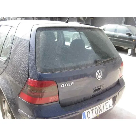 VOLKSWAGEN GOLF IV BERLINA (1J1) '2000 HIGHLINE AZUL
