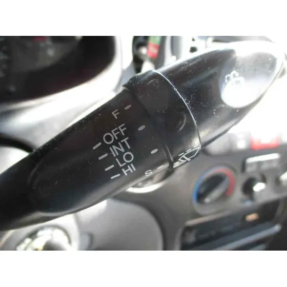 HYUNDAI LANTRA BERLINA (RD) '1999 1.9 DIESEL CAT GRANATE
