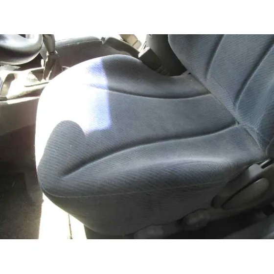 HYUNDAI LANTRA BERLINA (RD) '1999 1.9 DIESEL CAT GRANATE