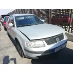 VOLKSWAGEN PASSAT BERLINA (3B2) '1998 1.9 TDI GRIS