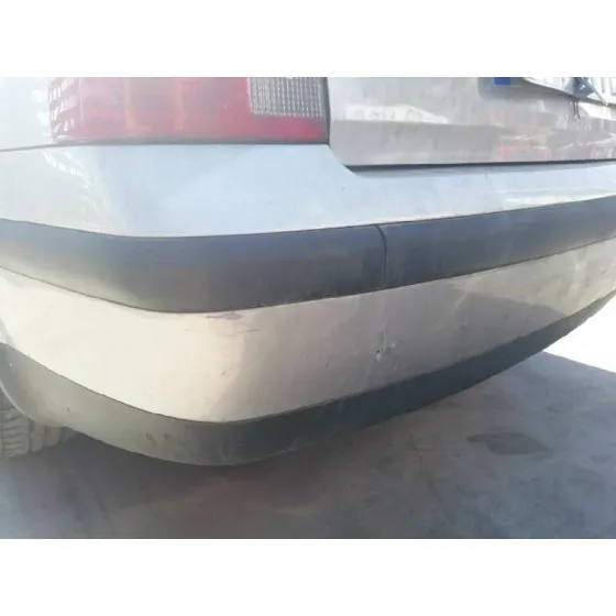VOLKSWAGEN PASSAT BERLINA (3B2) '1998 1.9 TDI GRIS