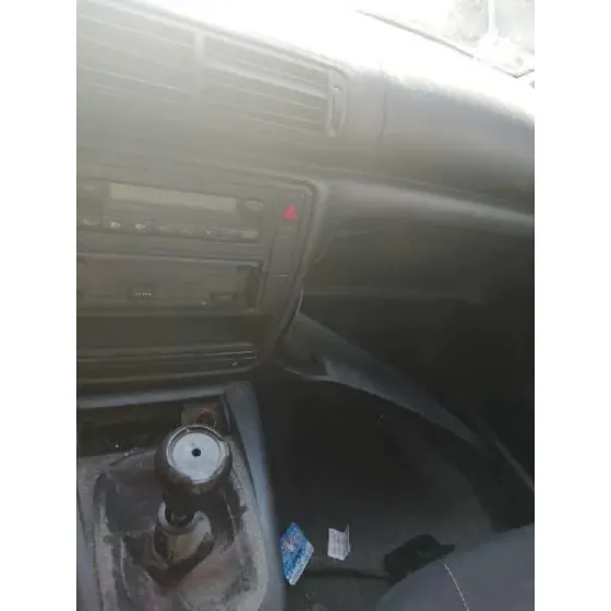 VOLKSWAGEN PASSAT BERLINA (3B2) '1998 1.9 TDI GRIS