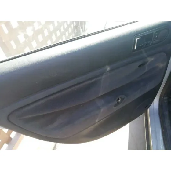 VOLKSWAGEN PASSAT BERLINA (3B2) '1998 1.9 TDI GRIS