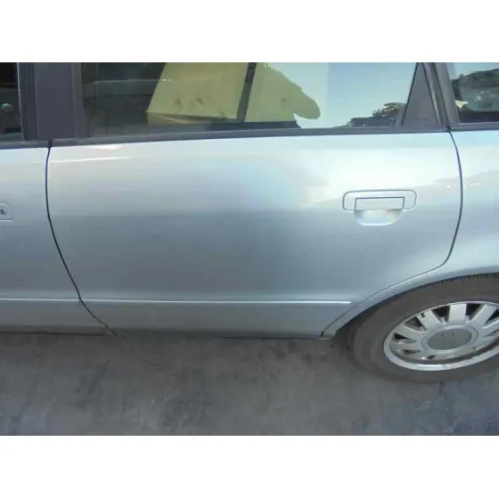AUDI A4 BERLINA (B5) '1999 1.8 PLATA