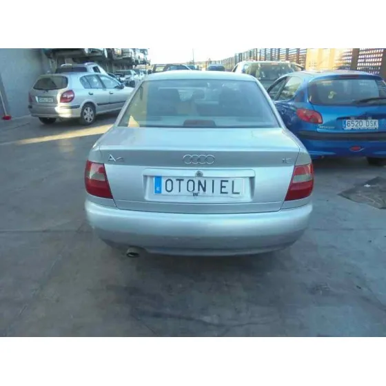 AUDI A4 BERLINA (B5) '1999 1.8 PLATA