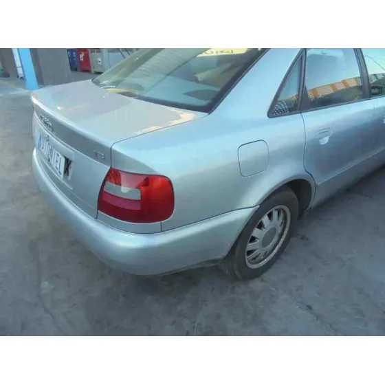 AUDI A4 BERLINA (B5) '1999 1.8 PLATA