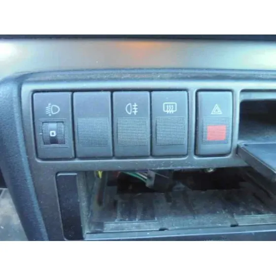 AUDI A4 BERLINA (B5) '1999 1.8 PLATA