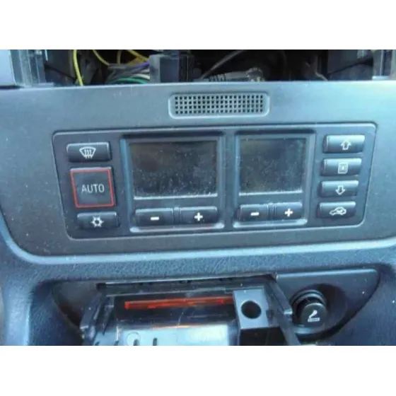 AUDI A4 BERLINA (B5) '1999 1.8 PLATA
