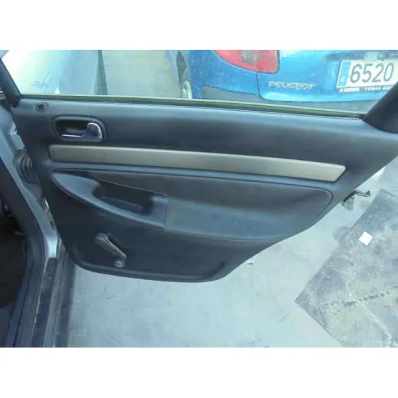 AUDI A4 BERLINA (B5) '1999 1.8 PLATA