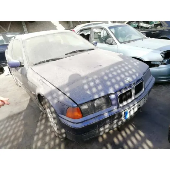 BMW SERIE 3 COMPACTO (E36) '1995 1.8 16V CAT AZUL