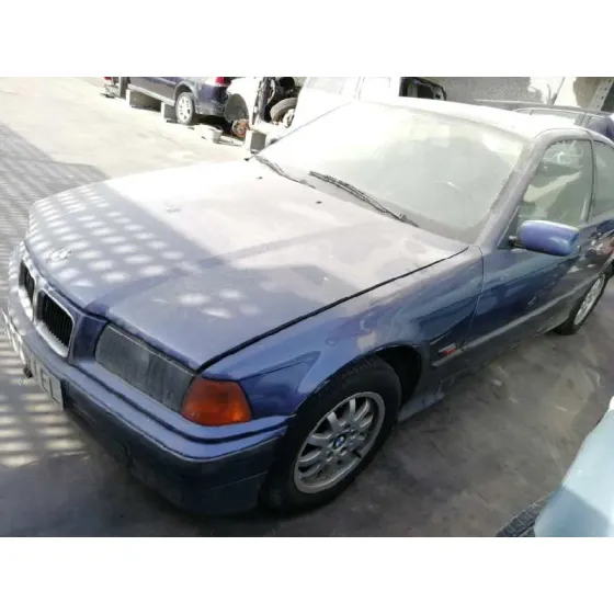 BMW SERIE 3 COMPACTO (E36) '1995 1.8 16V CAT AZUL