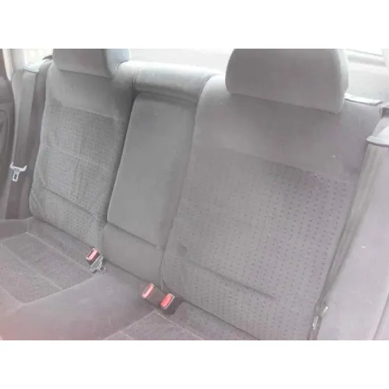 VOLKSWAGEN PASSAT BERLINA (3B2) '1999 COMFORTLINE BLANCO
